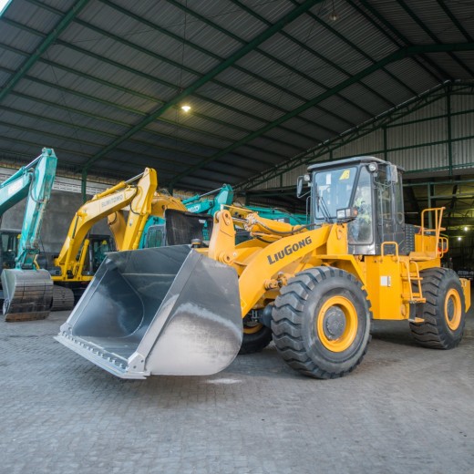 Logistik dan sewa rental alat berat